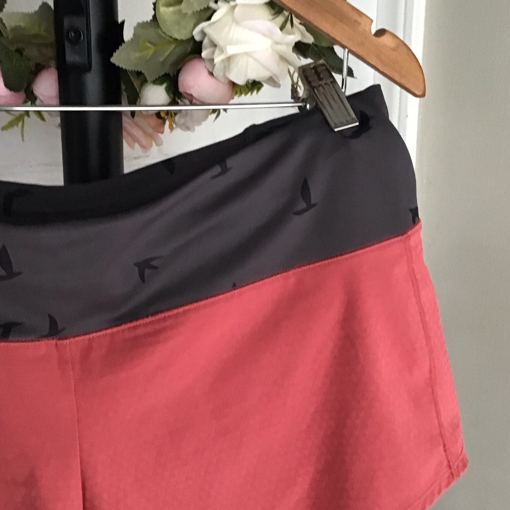 OISELLE Women's Athletic Coral and Gray Shorts - Picture 4 of 8